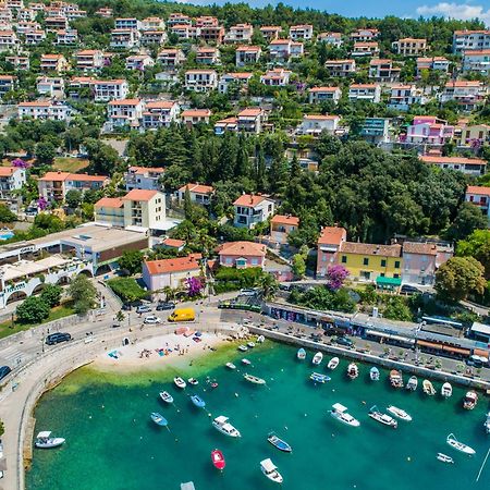 Apartment Angie - Intermezzo With Sea View In Center Of Rabac Exterior foto