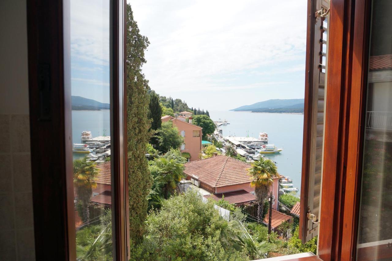 Apartment Angie - Intermezzo With Sea View In Center Of Rabac Exterior foto