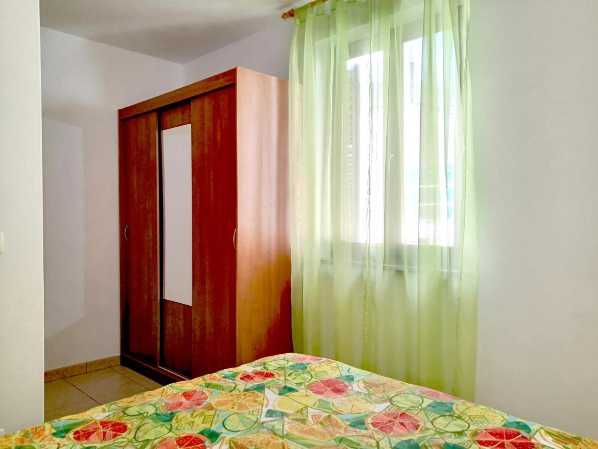 Apartment Angie - Intermezzo With Sea View In Center Of Rabac Exterior foto