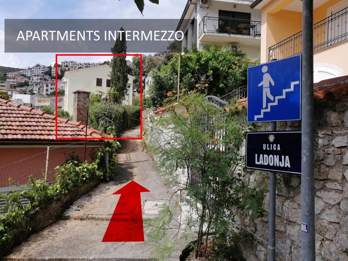Apartment Angie - Intermezzo With Sea View In Center Of Rabac Exterior foto