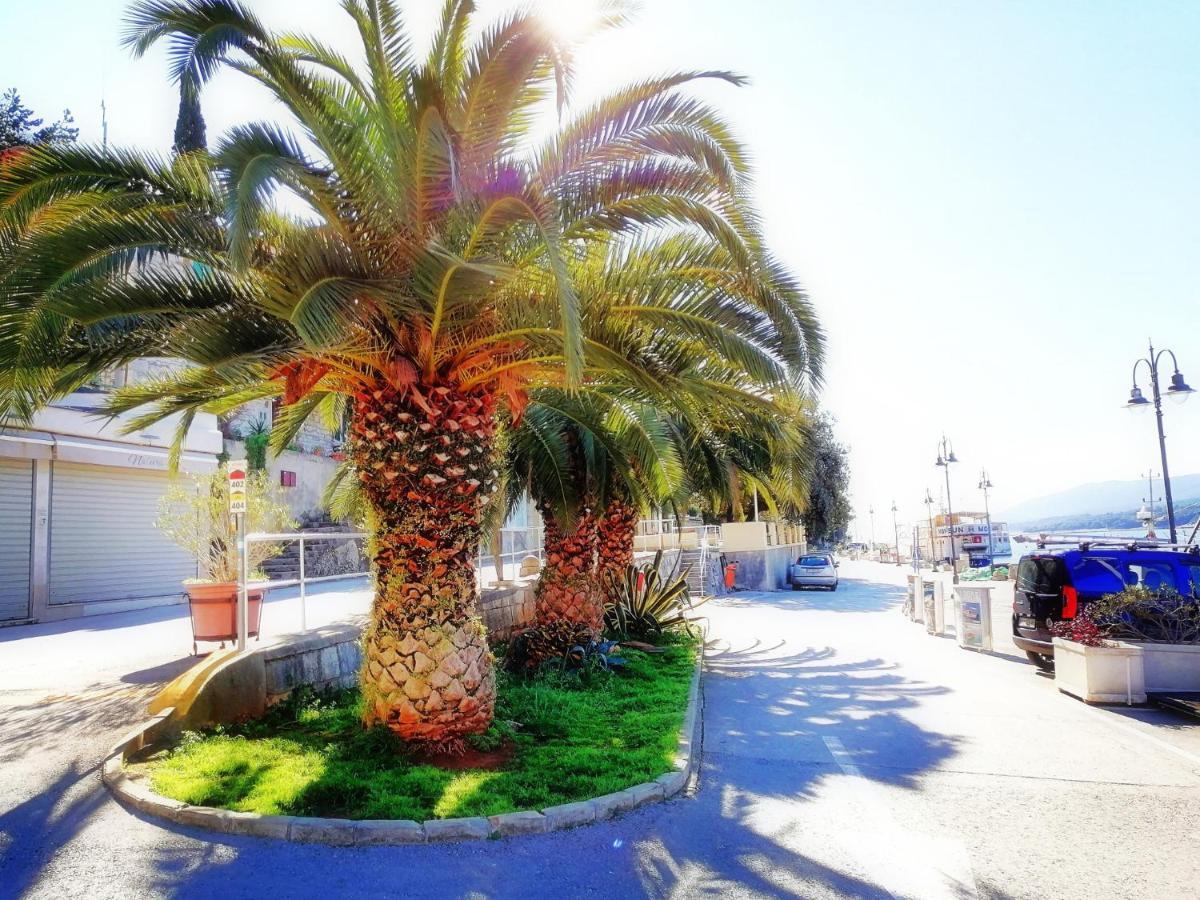 Apartment Angie - Intermezzo With Sea View In Center Of Rabac Exterior foto