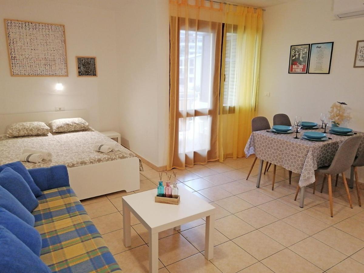 Apartment Angie - Intermezzo With Sea View In Center Of Rabac Exterior foto